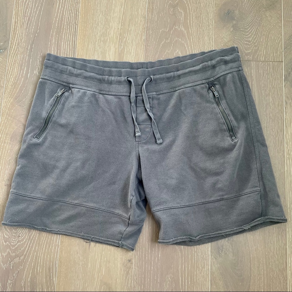 Converse AllStar Sweatpant Shorts Size XL
